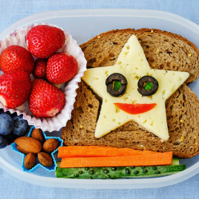 Nutritious and Easy-to-Make Kids&#8217; School Snacks